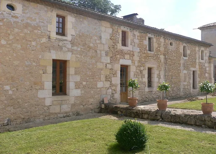 卡斯特尔诺城堡旅馆 * Saint-Léon